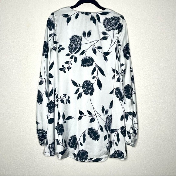 Show Me Your MuMu NWOT Thunderbird Dress S - Picture 4 of 9